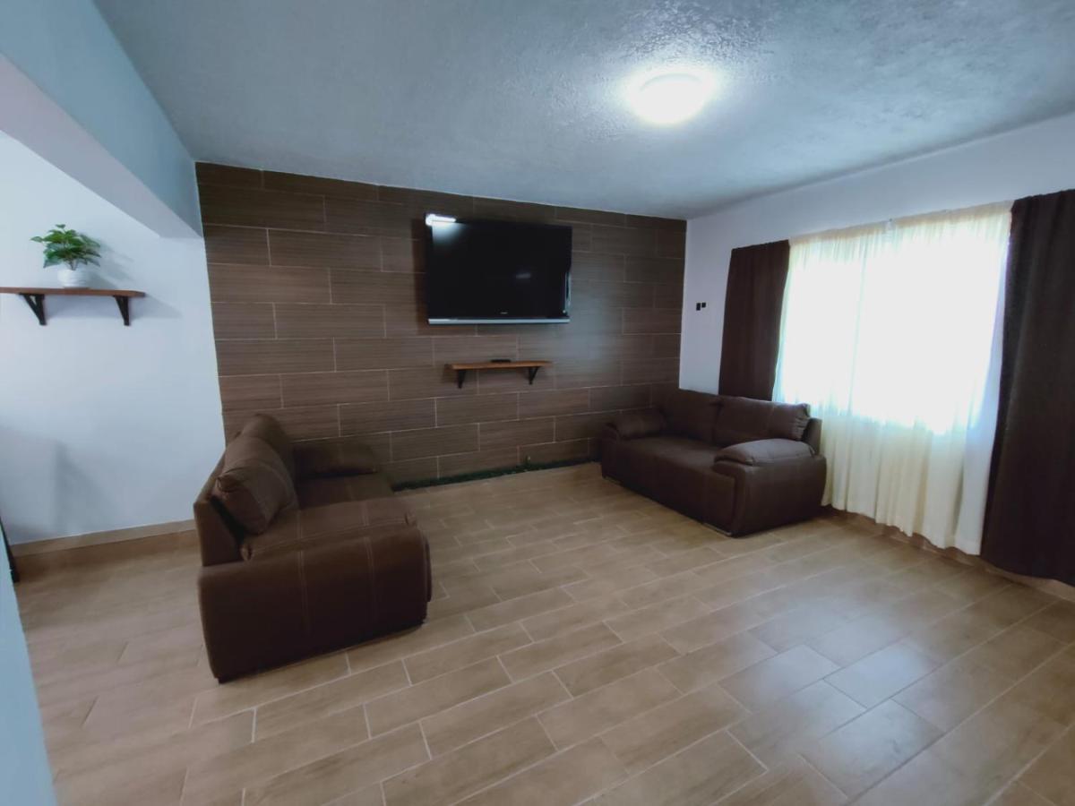2-Bedroom Apartment Centrally Located, Near Us Consulate 华雷斯城 外观 照片