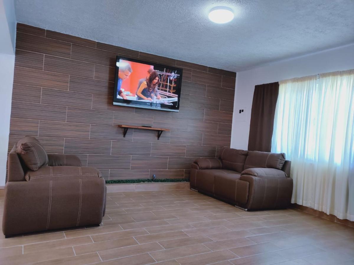 2-Bedroom Apartment Centrally Located, Near Us Consulate 华雷斯城 外观 照片