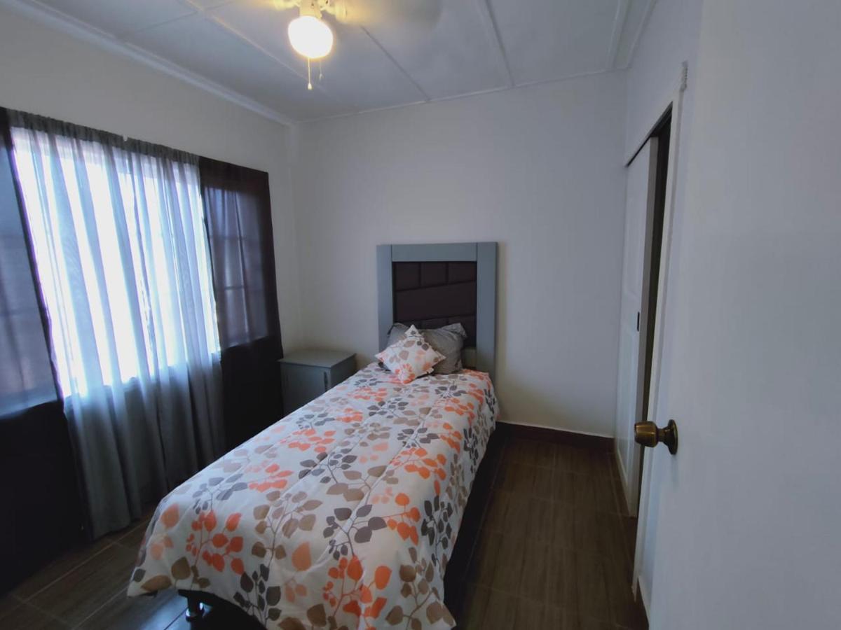2-Bedroom Apartment Centrally Located, Near Us Consulate 华雷斯城 外观 照片